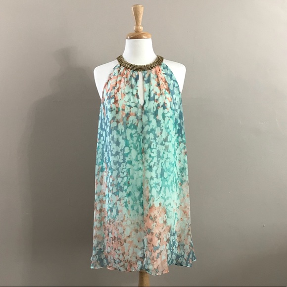 Vince Camuto Dresses & Skirts - NWT Vince Camuto Peach Blossom Dress